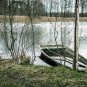 unausgeschöpftes Boot am vollgenossenschaftlichen See