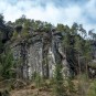 Der Rauenstein elbseitig, leicht angestrahlt von mir und der Sonne